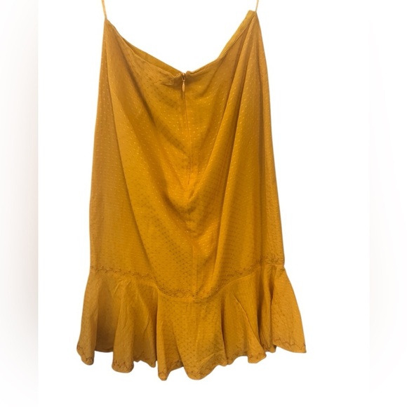 Revolve Tularosa Dana skirt set ginger yellow Summer chic colorful quiet luxury - Picture 7 of 15